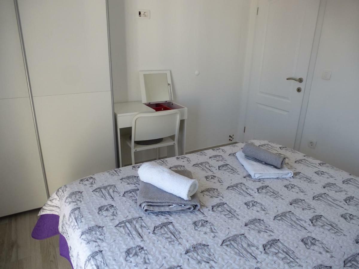 Apartment Vicko Drvenik  Exterior photo